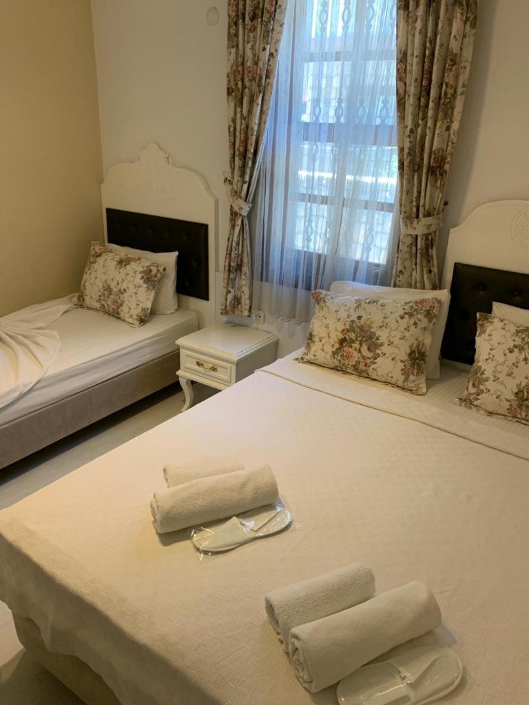 Kaleici Ozkavak Hotel Antalya Rum bild