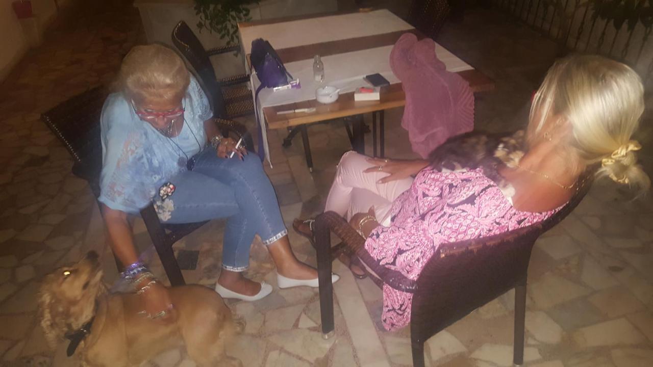 Kaleici Ozkavak Hotel Antalya Exteriör bild